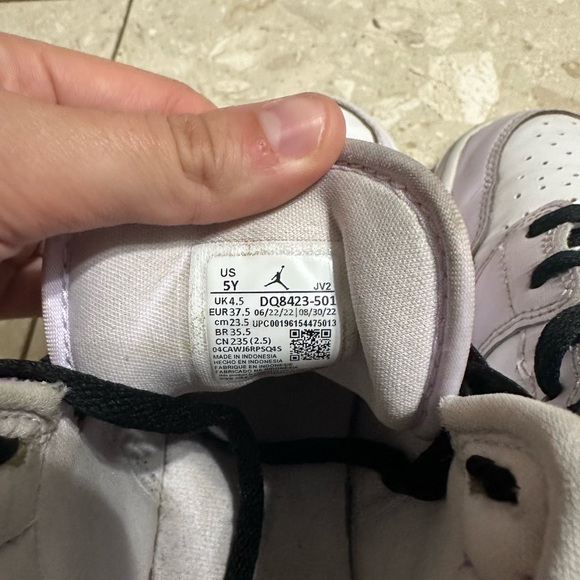 Nike air jordans - Picture 5 of 7